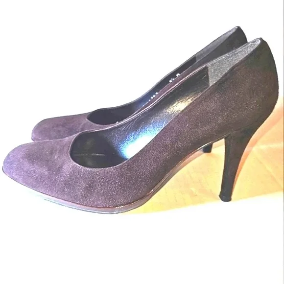 Stuart Weitzman Brown Suede Pumps - Picture 2 of 10